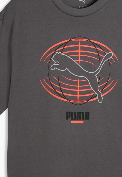 PUMA PUMATECH RELAXED GRAPHIC T-SHIRT - Print T-shirt - moody gray — photo 6
