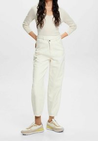 Esprit Sweter
