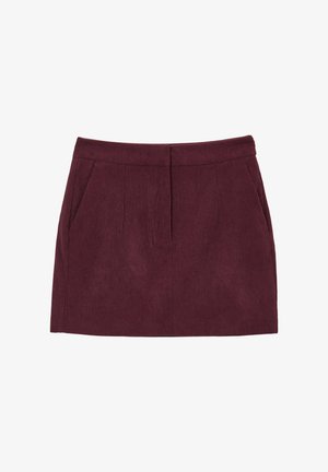 Burgunderfarbene Cordmini mit glatter Textur, ausgestattet mit zwei Fronttaschen und geradem Schnitt. Niedrige Taille mit subtilen Falten.