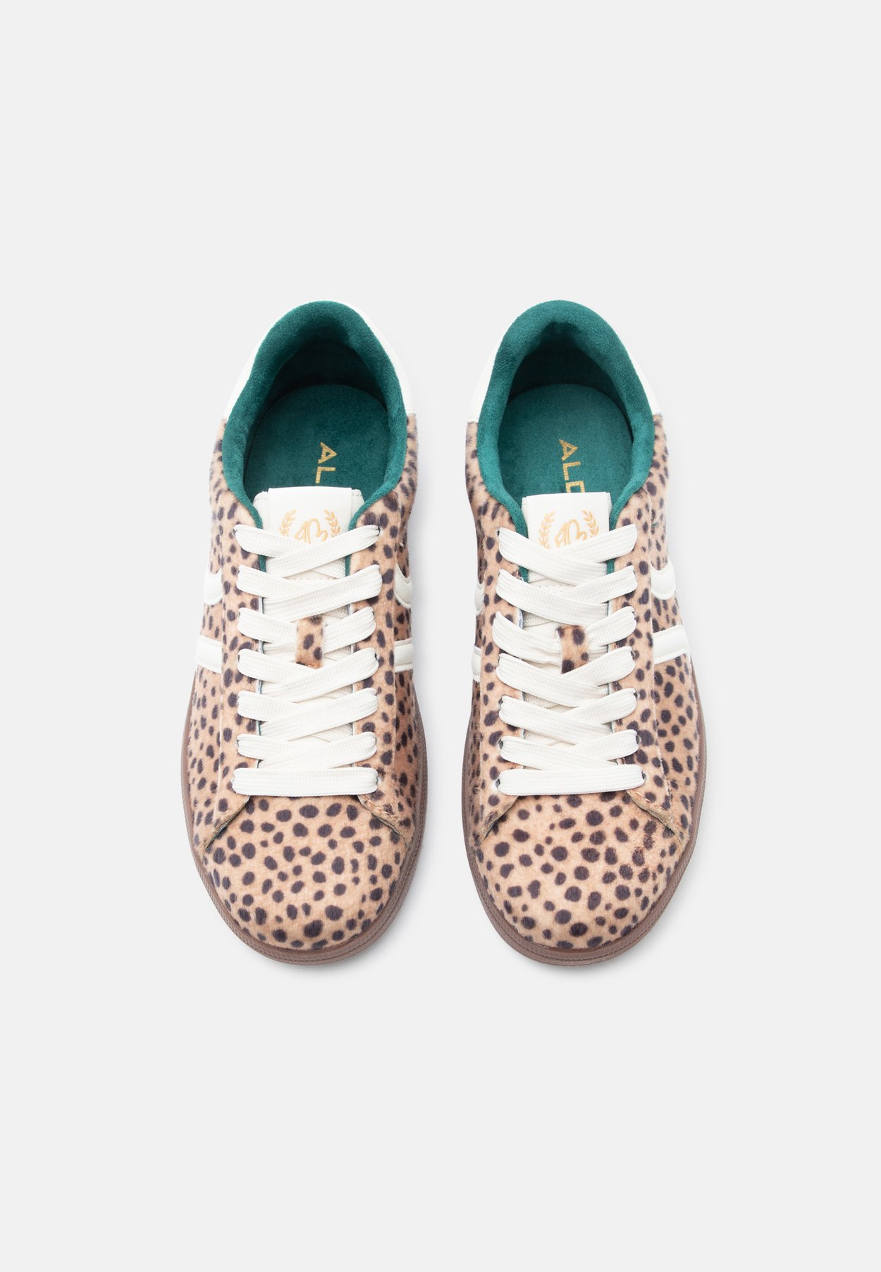 Sneaker low