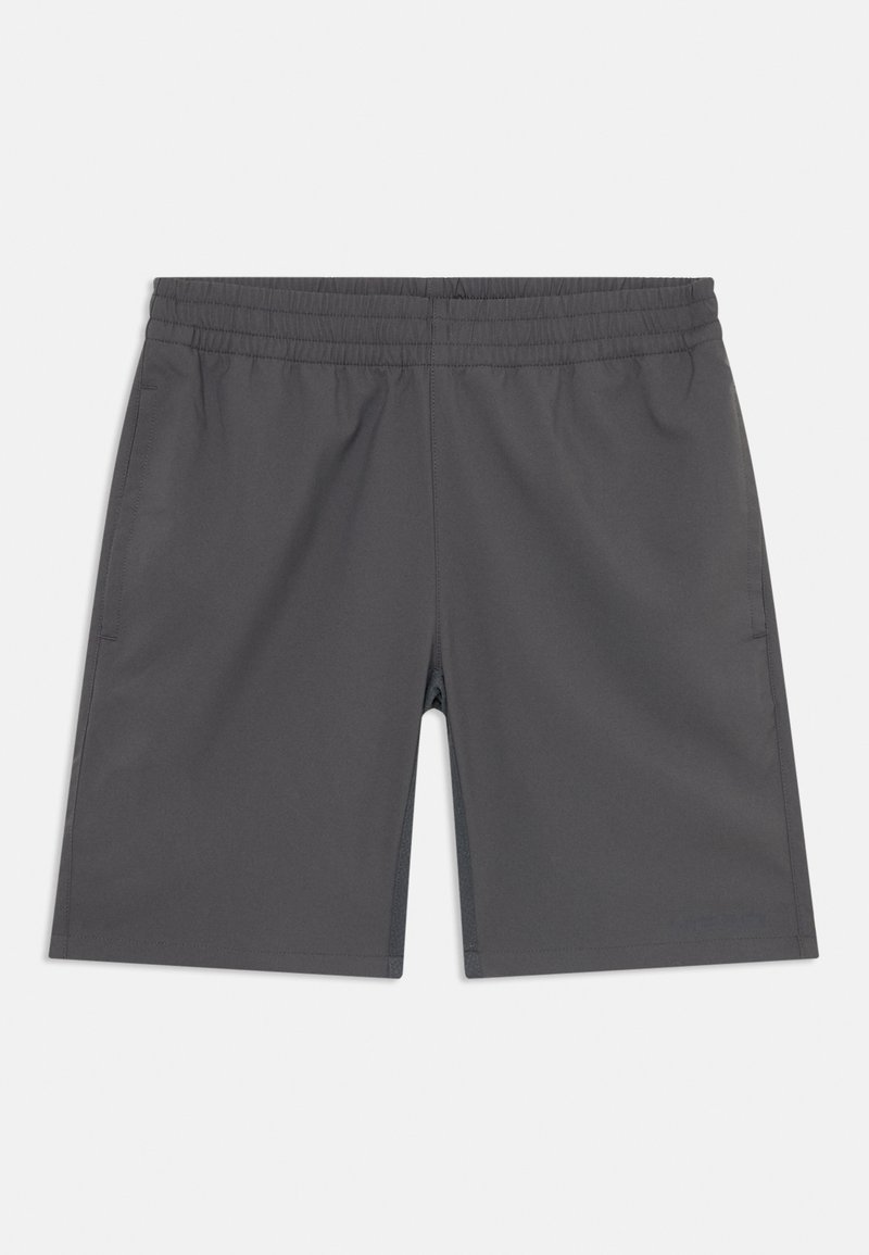 Pantalones cortos deportivos de color gris oscuro con cintura elástica, que presentan una textura suave y bolsillos laterales, diseñados para la comodidad y la movilidad.