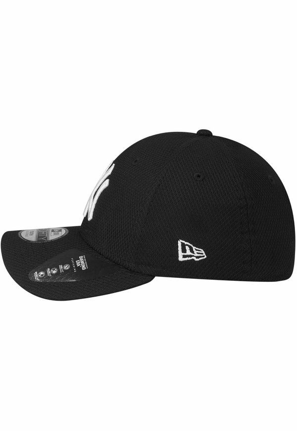 9FORTY NEW YORK YANKEES – Cap