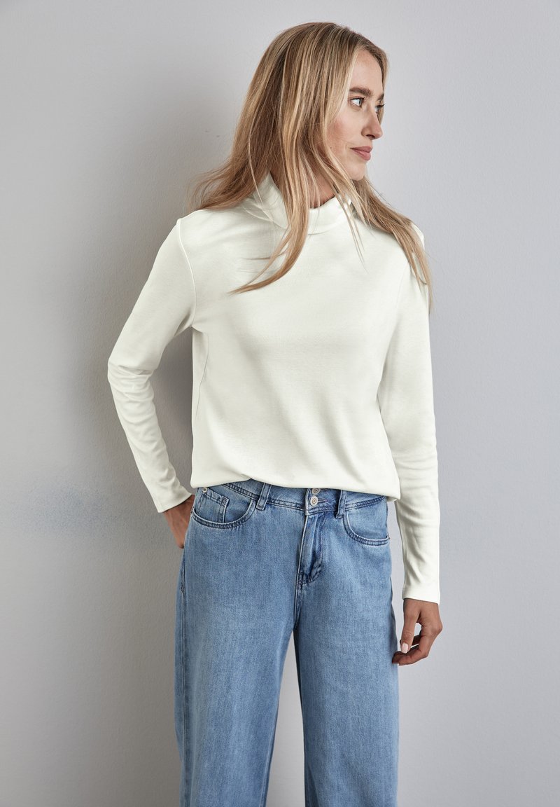 Cecil MIT ROLLKRAGEN - Langarmshirt - weiß