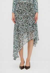 ASYMETRICAL PATTERNED - Falda acampanada - printed brown