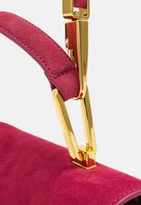 Coccinelle LIYA - Torbica - rosewood