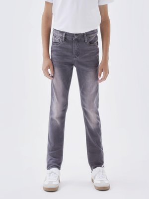 NKMTHEO PANT - Skinny-Farkut - grey denim