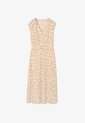 Persiku kleita ar melniem punktiņiem, V veida kakla izgriezums, īsām piedurknēm un sašaurināta jostasvieta. Plūstošs audums sasniedz vidus teļa garumu.