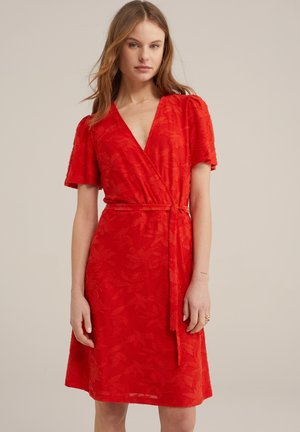 Day dress - red