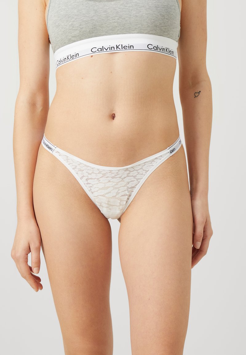 Calvin Klein Underwear DIPPED STRING THONG ICON - String - white