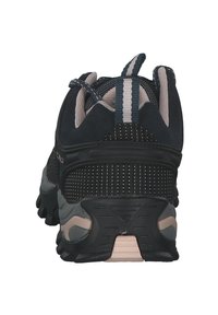 Svarta sportskor med en texturerad mesh-övre och ljusgrå detaljer. Har en vadderad krage, flexibel sula och förstärkt häl.