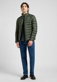 Lee PUFFER - REGULAR FIT - Vinterjacka - olive gray