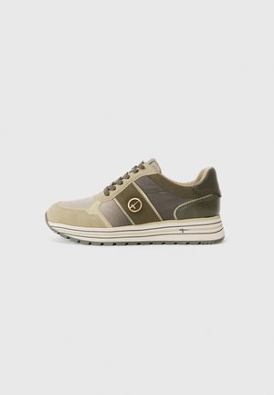 Sneakers - olive