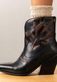 Gioseppo BORDADO RAJEC - Botines camperos - cuero