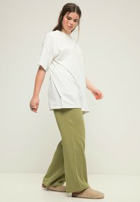 Studio Untold Broek - light olive