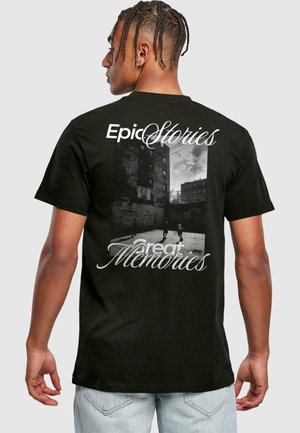 EPIC STORIES GREAT MEMORIES - Camiseta estampada - black