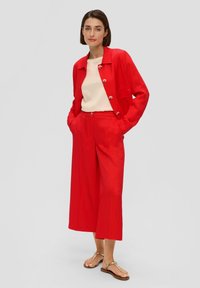 s.Oliver BLACK LABEL CULOTTE  WIDE LEG - Broek - preiselbeere