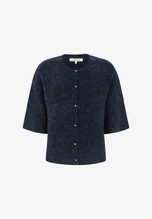 Navyblauwe cardigan met korte mouwen, gemaakt van een gestructureerd, zacht materiaal. Beschikt over een ronde halslijn en parelvormige knopen aan de voorkant.
