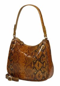 Sac à main en cuir de serpent marron avec une texture brillante, présentant une forme incurvée, une seule anse et des accents en matériel doré. L'intérieur n'est pas visible.