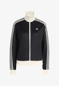 Kijelölve, black white