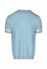 Korte mouwen lichtblauwe sweater met een ronde hals, voorzien van witte strepen op de mouwen en een aansluitende geribbelde zoom. Soepele textuur.