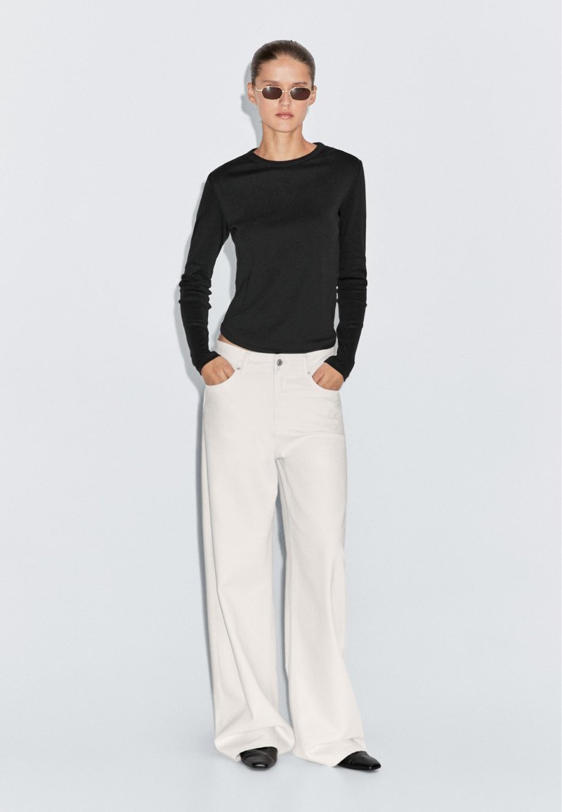Massimo Dutti LONG SLEEVE WITH ROUNDED HEM - Langærmet T-shirt - black