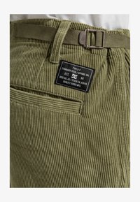 Unselected, tpc deep lichen green