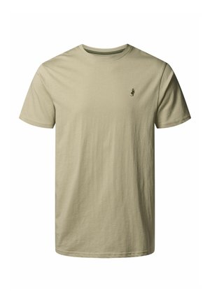 Olijfgroene katoenen t-shirt, korte mouwen, ronde hals, met een klein logo op de linkerkant van de borst. Voorzien van een gladde textuur en een reguliere pasvorm.