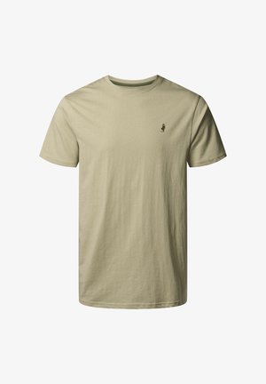 Olivengrøn bomulds t-shirt, korte ærmer, rund hals, med lille logo på venstre bryst. Glat tekstur, normal pasform.