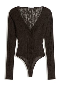 Nevybrané, dark brown