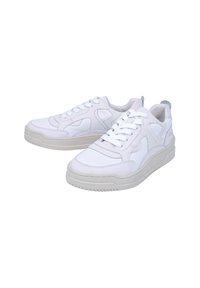 Hvide sneakers lavet af glat læder, med snørebånd, polstret krave, gummisål og diskrete syninger.