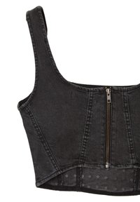 Schwarzes Denim-Crop-Top mit breiten Trägern, Reißverschluss vorne und strukturierten Nähten. Hat eine glatte Textur und eine figurbetonte Passform.