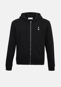 Μαύρο φούτερ με φερμουάρ, κατασκευασμένο από μαλακό ύφασμα, με μπροστινή τσέπη τύπου φάκελο, κουκούλα με κορδόνια και ένα μικρό λευκό έμβλημα σπαθί στο αριστερό στήθος.