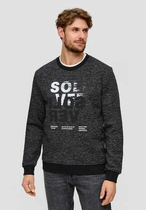 s.Oliver, MIT GUMMIERTEM SCHRIFTPRINT - Sweatshirt - schwarz