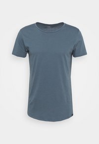 Lee