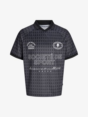 Kurzärmliges Sportshirt in Schwarz und Grau mit Diamantmuster, schwarzem Kragen, weißem Schriftzug "SOCIÉTÉ DE SPORT" und Logos auf der Brust.