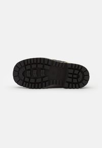 Versace Jeans Couture Stivaletti con plateau - black