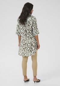 Bon'A Parte CORDELIA - Hemdbluse - green spots print