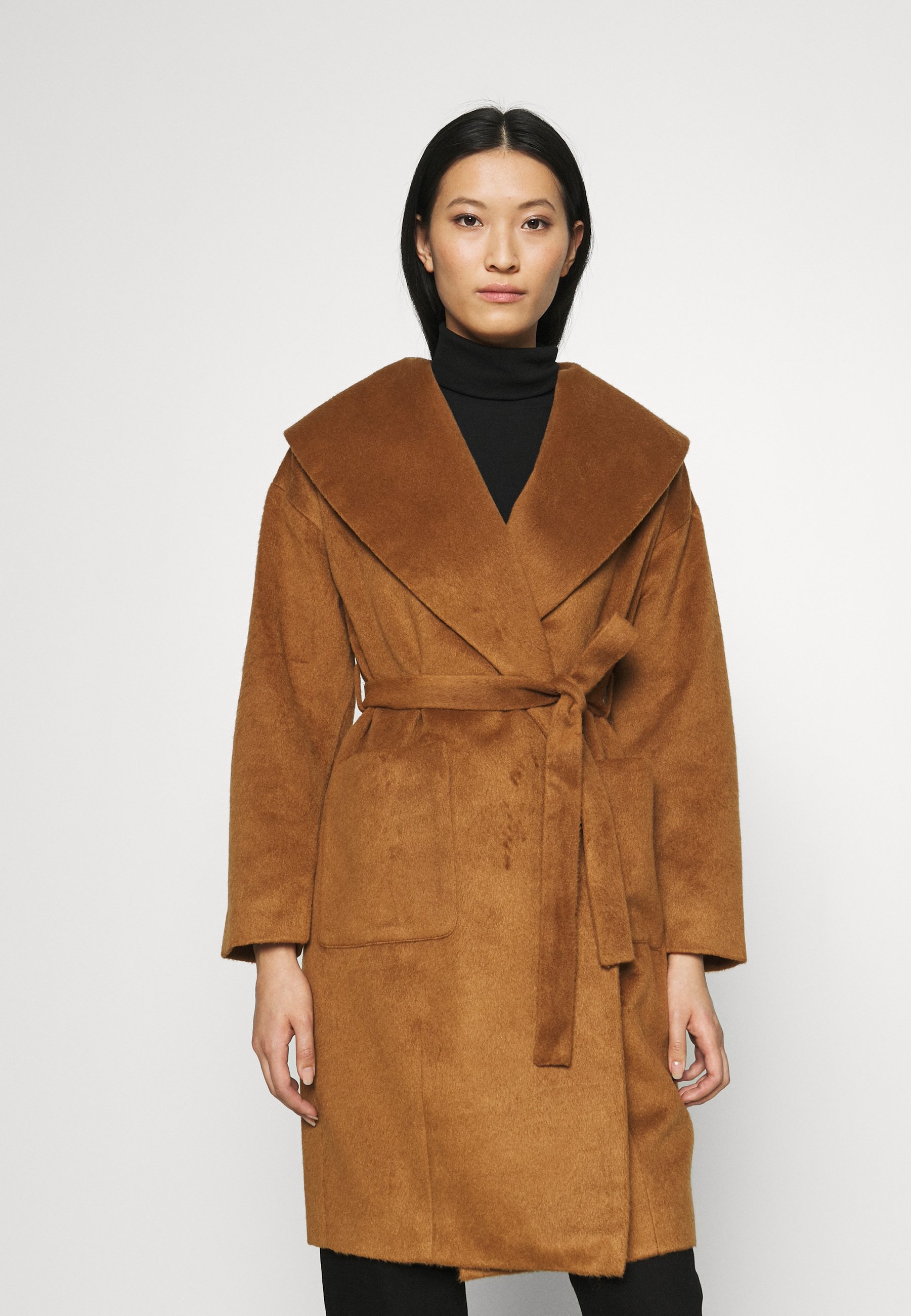 camel robe coat