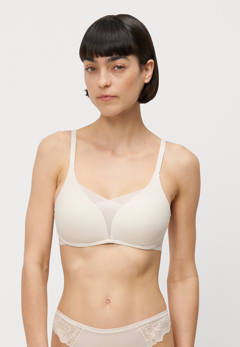 Triumph T-shirt BH crème Triumph T-shirt BH crème