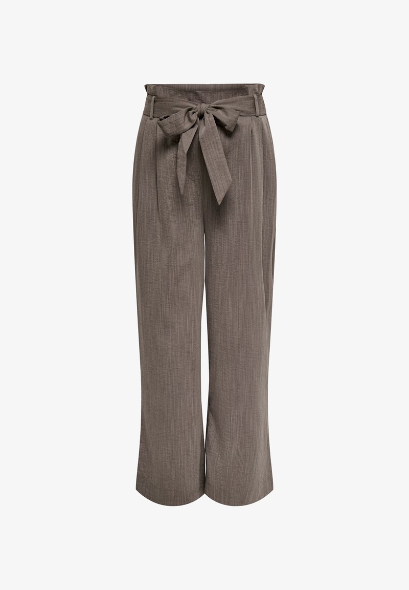 Καφέ παντελόνι με φαρδιά γραμμή και ζώνη δέσιμο στη μέση, με υφή υφάσματος και πιέτες για επιπλέον λεπτομέρεια.