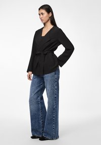 Pieces PCBOSELLA TIE - Blézer - black