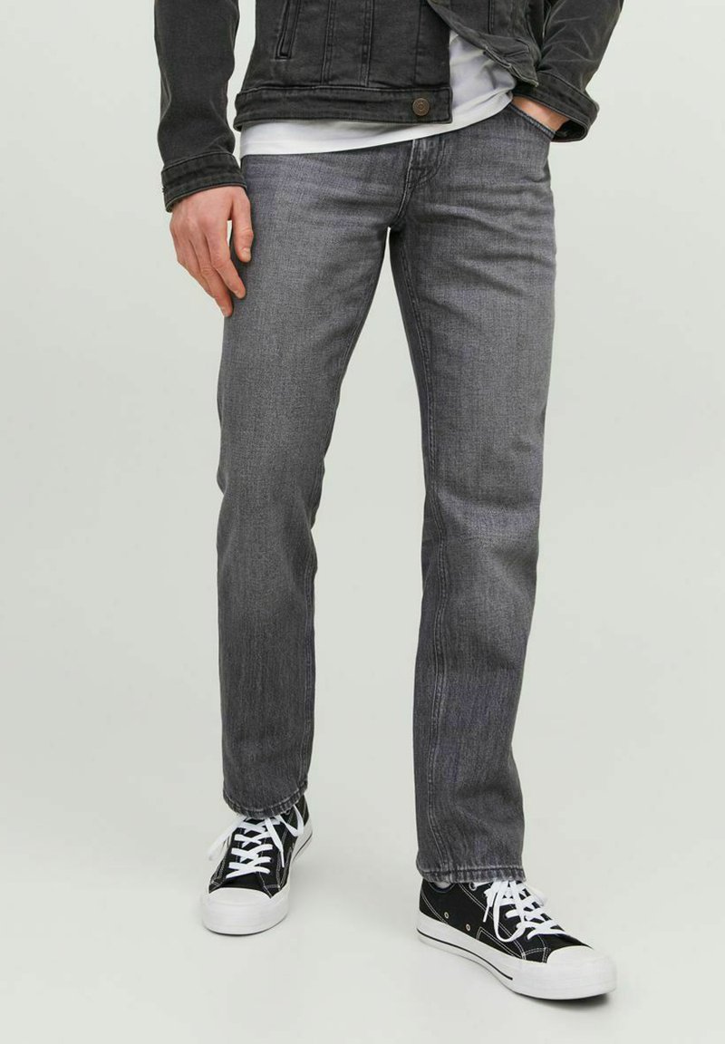 Crosshatch JeanBase Jeans Uomo Gamba Dritta: Vestibilità Regolare, Lavaggio Scuro, W36/L32