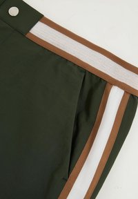 Reiss REGULAR FIT - BALLER CHÉ STRIPE - Zwemshorts - pine green
