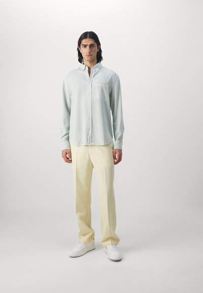 Filippa K ZACHARY - Camicia - faded turquoise