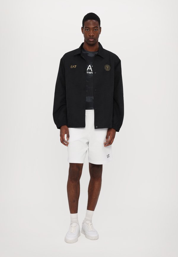 TRAIN SOCCER GRAPHIC MATCH - Summer jacket2