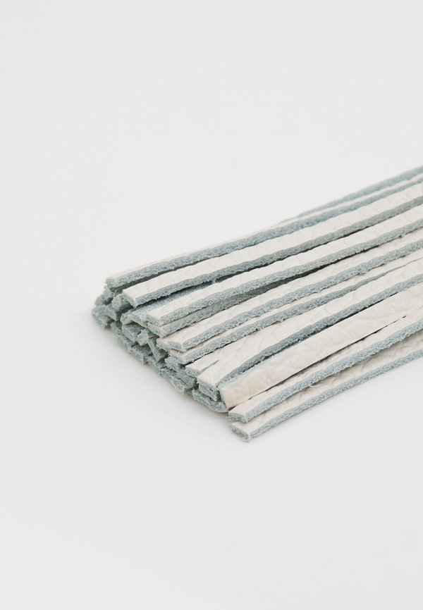 TASSEL - Keyring - blanco2