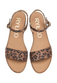 Brązowe sandały w cętki z paskiem na kostkę, wykonane z zamszu, z płaską podeszwą i złotymi akcentami. Logo nadrukowane na wkładce.