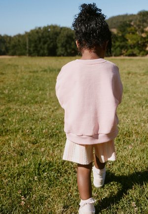 Next, REGULAR FIT - CREW NECK SWEATSHIRT & SHORTS SET  . - Short - light pink zebra stripe