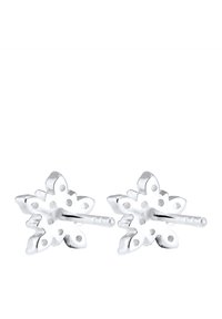 Boucles d'oreilles en forme de feuille en argent avec des motifs découpés et de petits accents ronds, présentant une finition polie et une fermeture à tige.