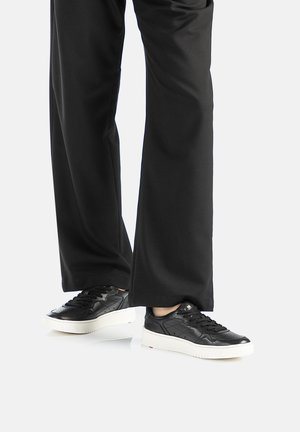 BOOKER - Trainers - schwarz